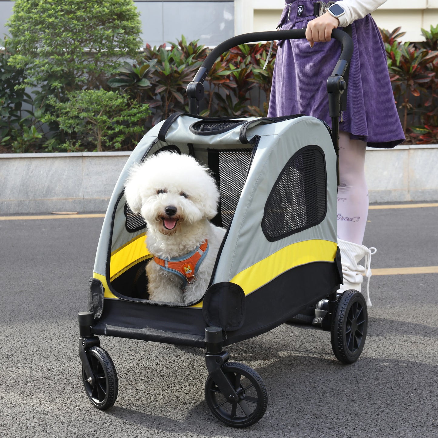 Portable Dog Stroller Foldable Pet Jogger Trolley with Mesh Windows and Adjustable Handle